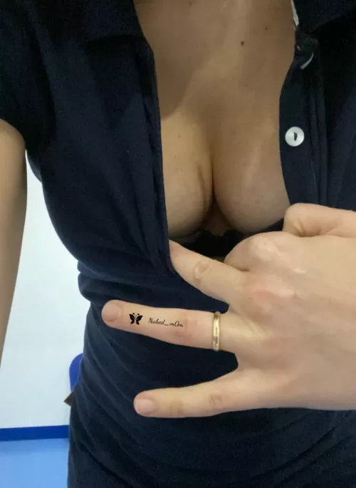 A little sneak at my pregnant boobs at work 😊 by naked_m0m