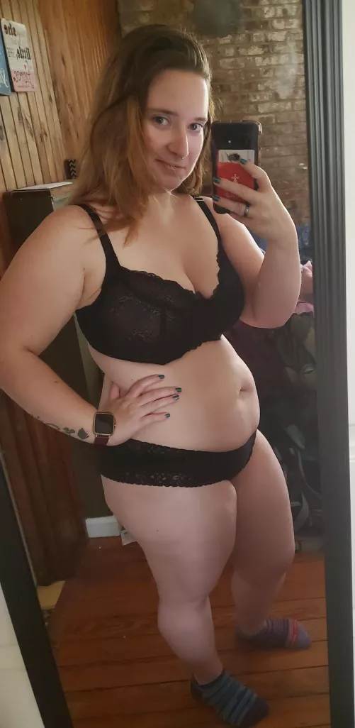 A little something before work by Rouge_Logan96