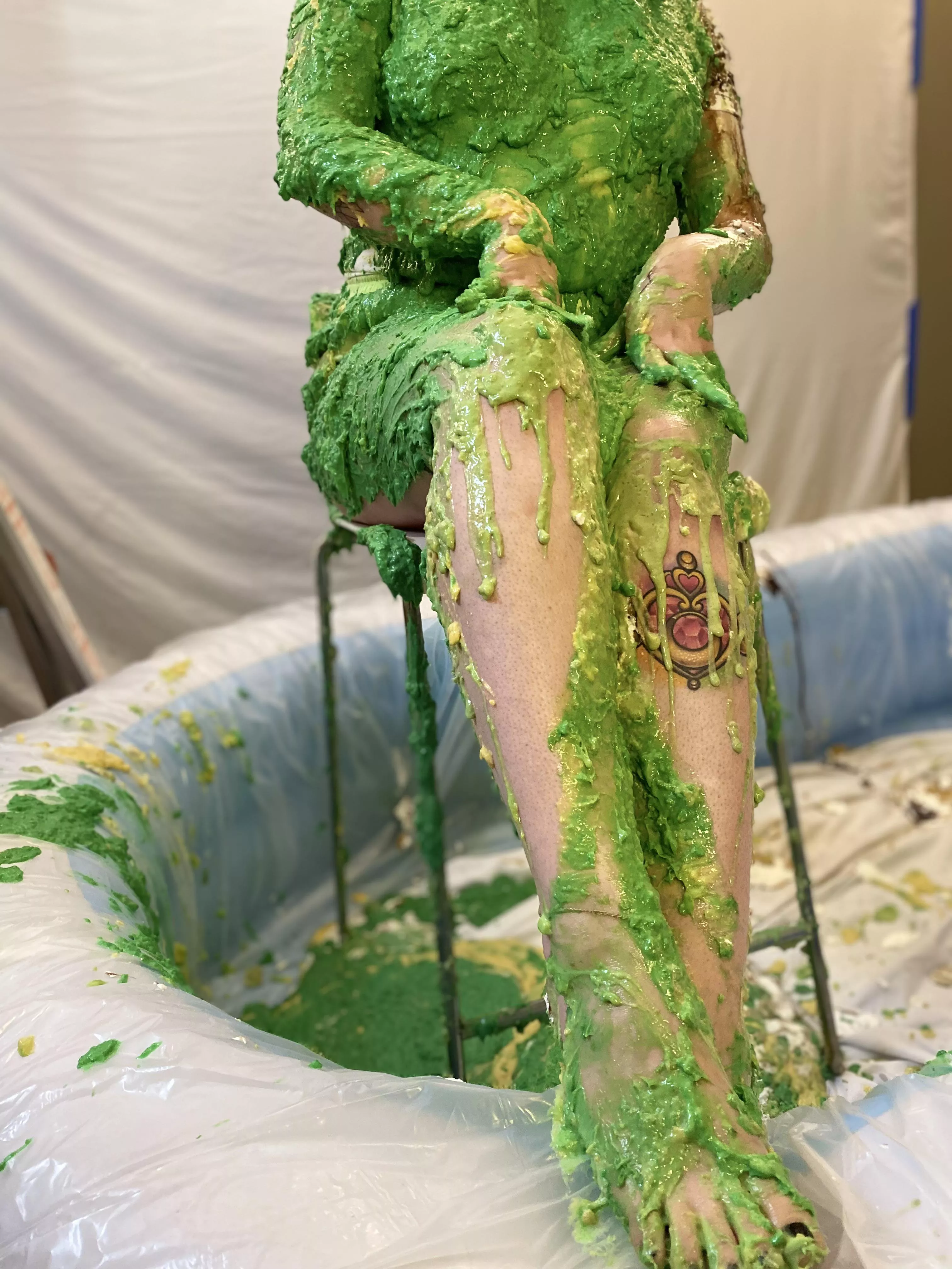 A little something for the foot lovers 😘 posted by TheMarinaMeow