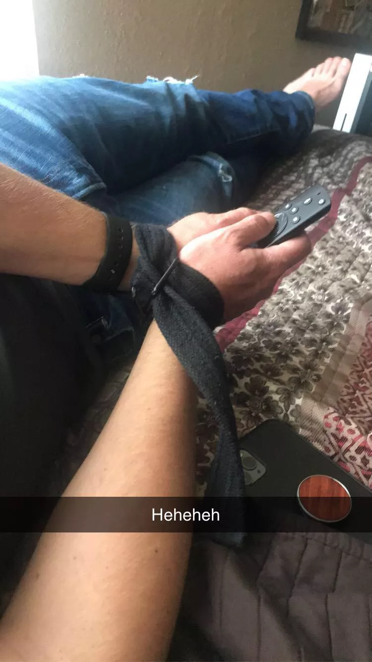 A little teasing while choosing a movie posted by netflix_n_pills