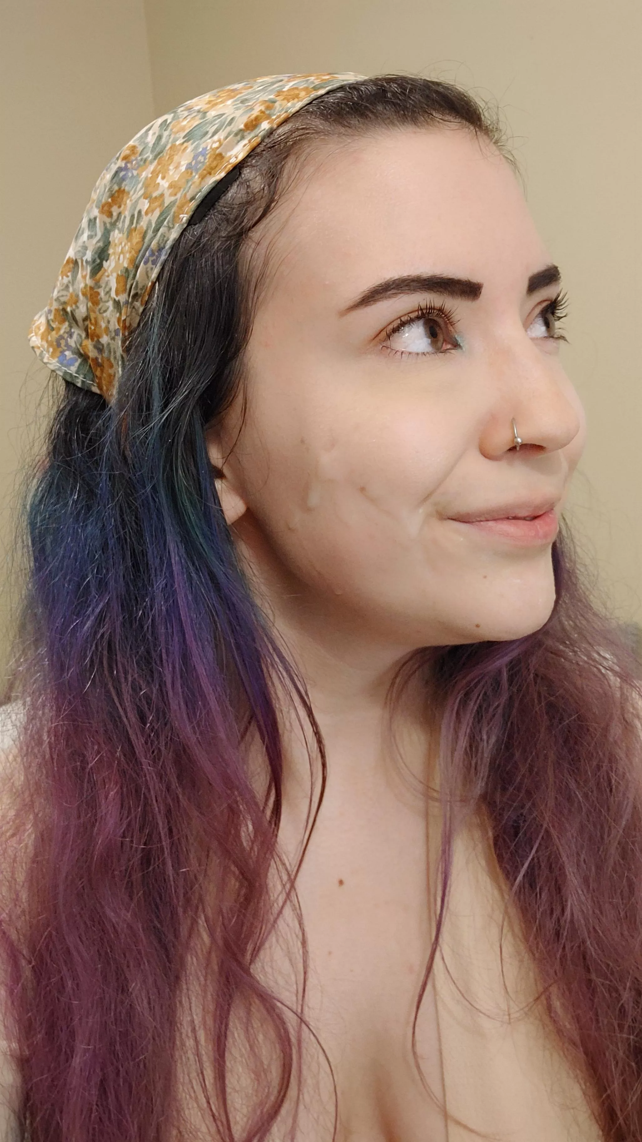 a lovely facial posted by LilRedVelvettt