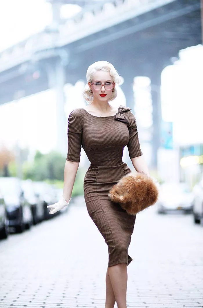 A lovely muff posted by BOOOOOOOBIES