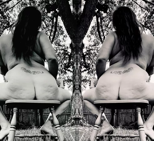 A moment of reflection on this satisfying Sunday 😍☕️😘