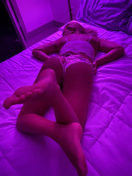 a moody sensual night by alexxxbaby