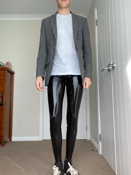 A nice contrasting incorporation of latex into an outfit by Little_Lab_5941