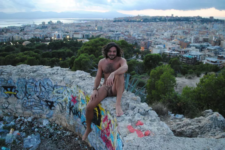 A nice view of the city by Oppapaerdna