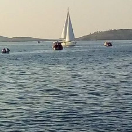 a peaceful life by aakay35