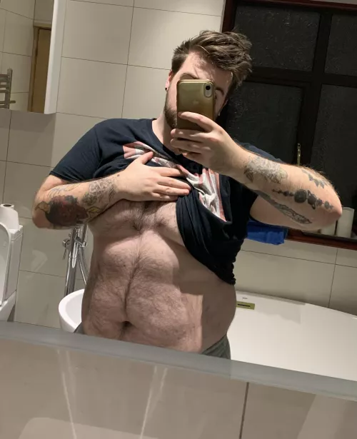 A photo of me not laying in bed? I know, I’m as shocked as you are by SpuntTunker