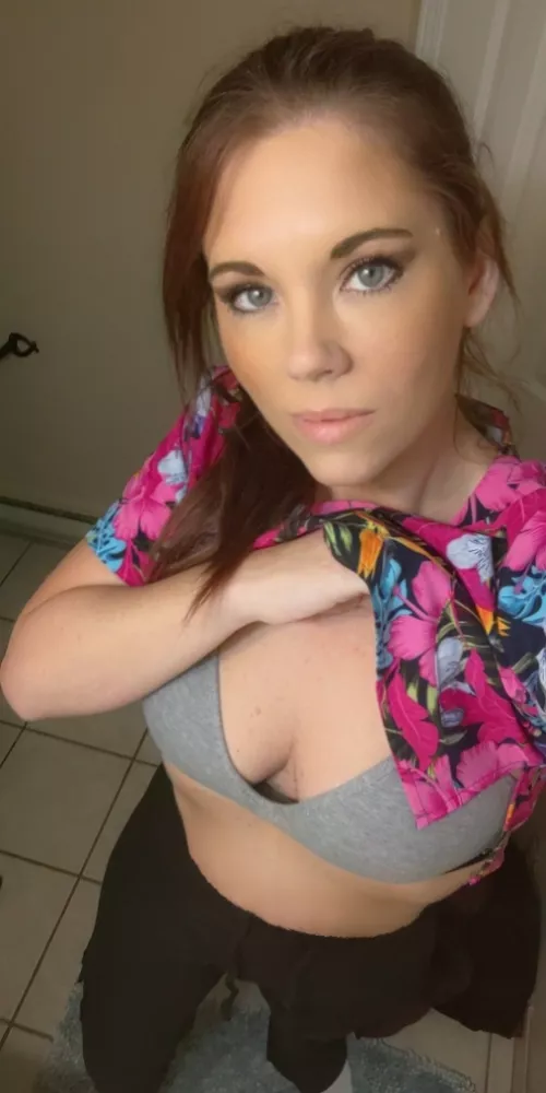 A quick flash in the bathroom 😋 by peekinmypanties