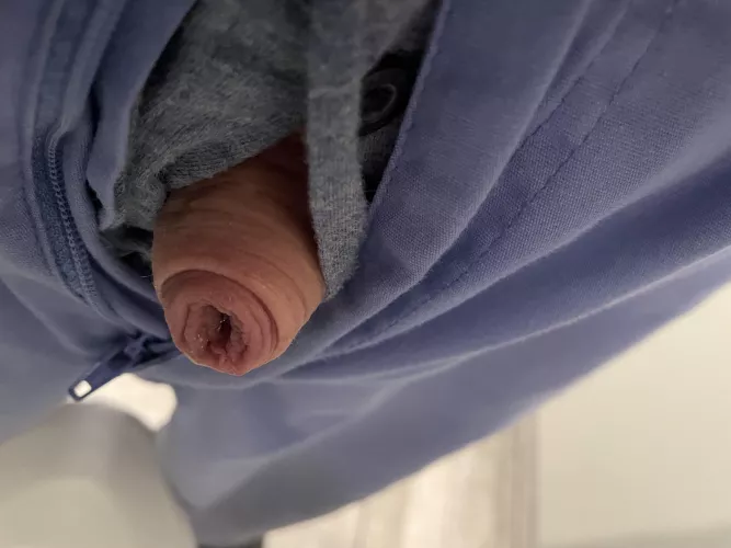 A quick pic at work (40) by Friendly-Jacket-1793