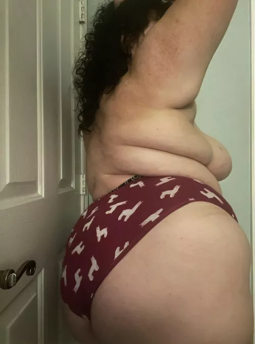 A quick pic before bed 🥰 by Theatergirl0804