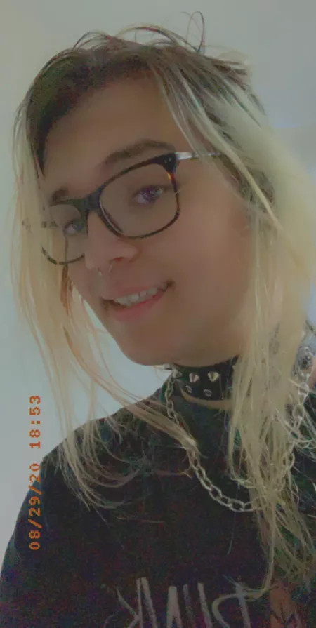 A rare face pic by snallygasterr_