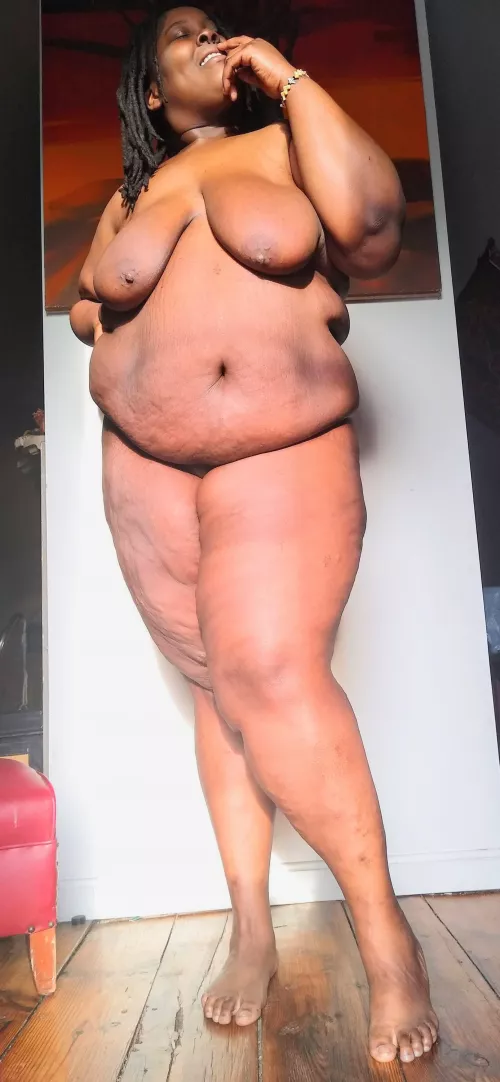 A rare, yet beautiful head to toe shot, I'm always nervous about these by rivers_0f_g0re