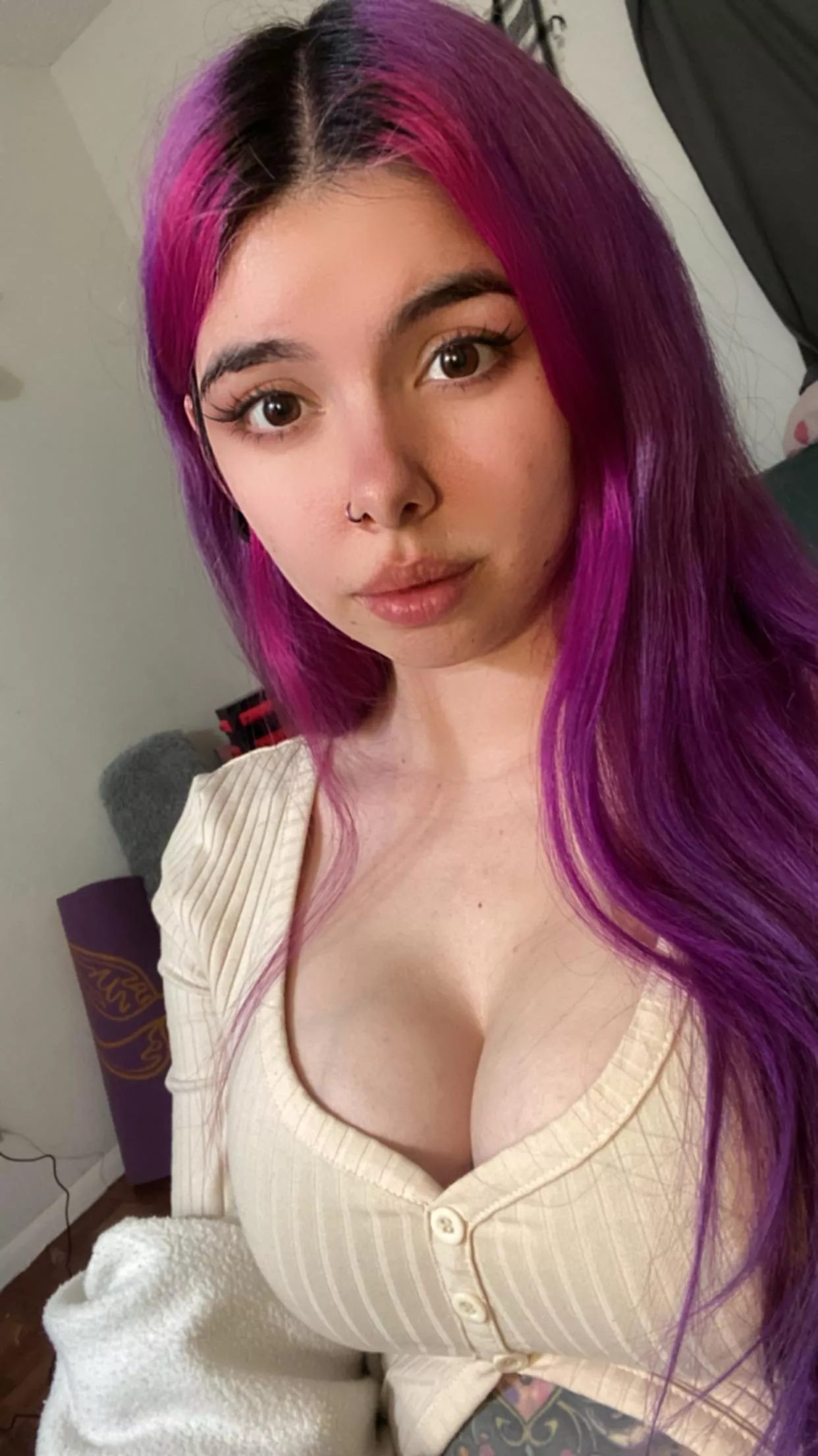 A recent selfie, a bit innocent until you discover me online 😘🖤 posted by babyluci666