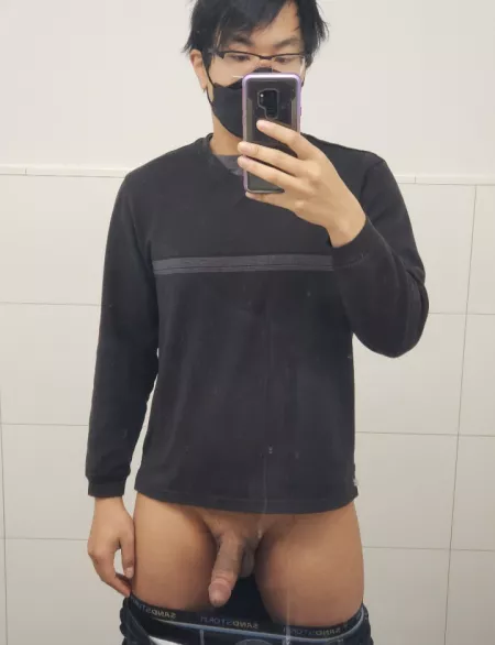 A selfie at the mall, dropped my pants though ^_^ by Votome