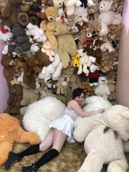 A silly picture but I’d love if you see this😛 would you cuddle me? by hoesomeslut