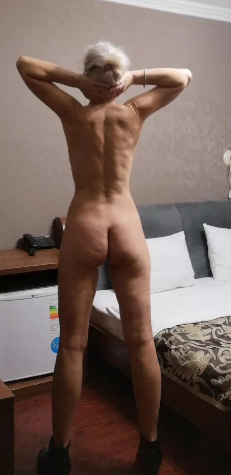 A slightly dif(f)erent angle. 46 by Naive_Ad626