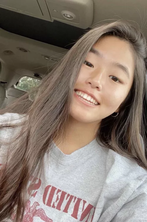 a smile for your monday by rogue_legume