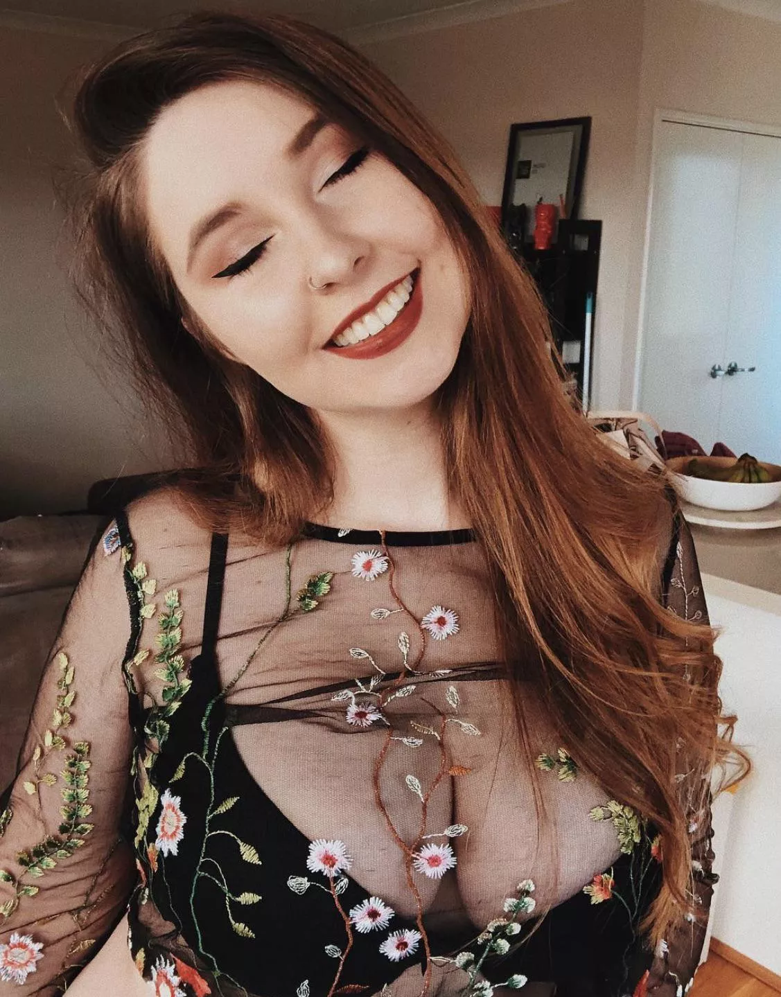 A smiley emo 😋 posted by daisygirl132