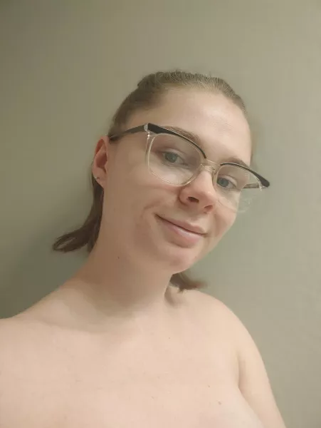 A smiling cutie with glasses by Lovely_Levi_