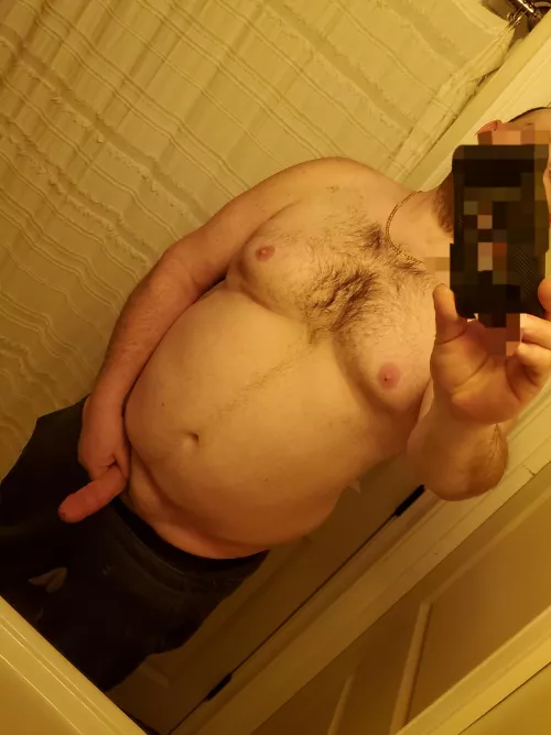 A thick guy for a curvy cool woman... by ThickBlueCollar