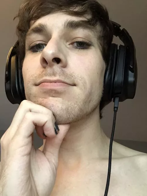 a well deserved day of intense gaming ;) by dominants_