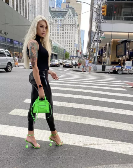 A wild Aubrey occured by nothingtotell27