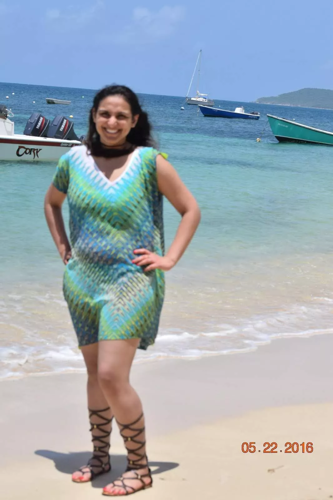 Aaaahhh...just look at her. What a tight body. And loaded like none other. Spill out your fantasies for this beast. posted by Oklahoma-Blue