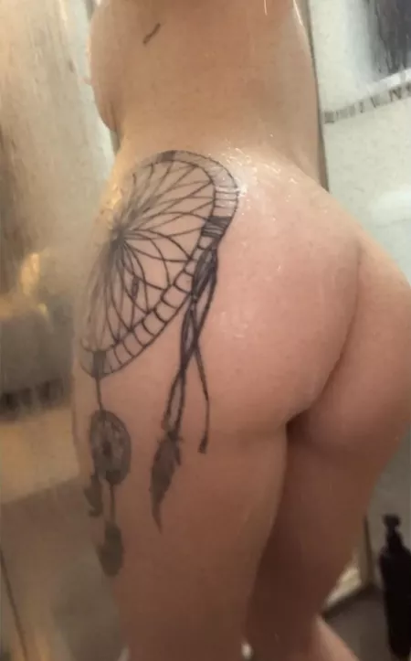 About to drop a shower video 💦😜 Australian Baddie, come see what we about down South 😝 by LittleMsParker