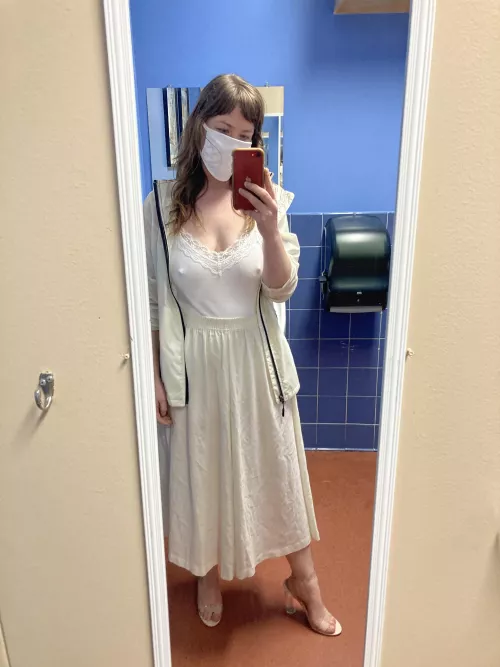 about to get caught in the rain by supernaturalannabell