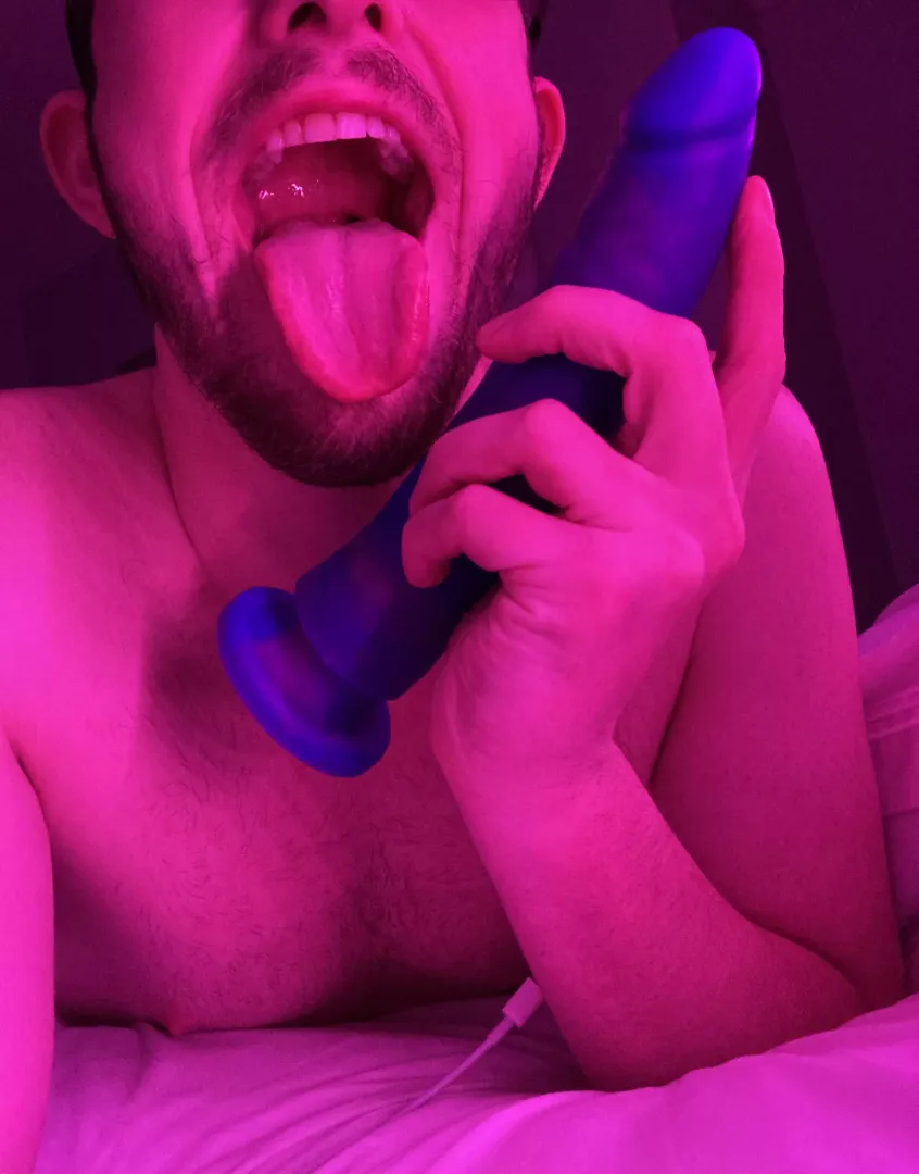 About to have some fun😈 posted by Tim_Explicit