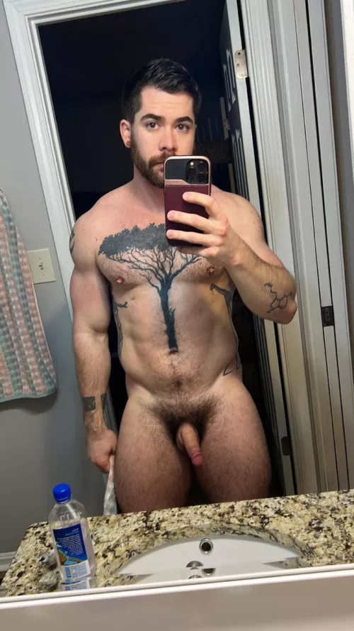 About to hit 190lbs. Want me to get bigger? by thatyogafvcker