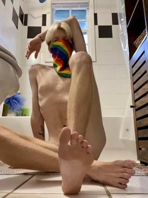 About to hit the shower by BlondeBoyFoot