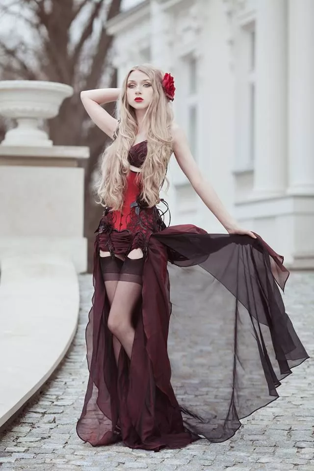 Absentia posted by frigginhumidity