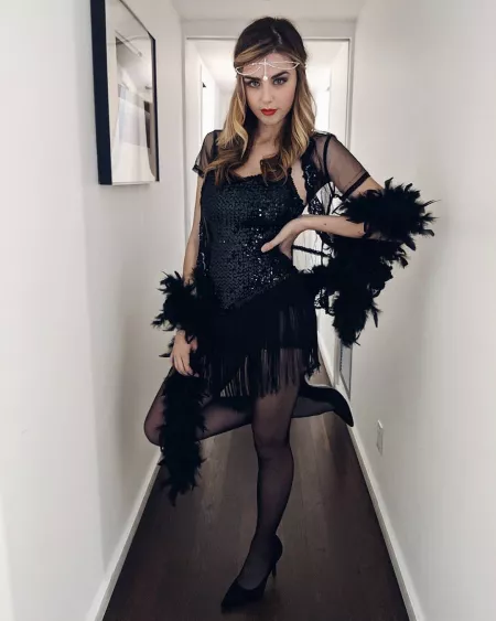 Absolute stunner by SurpriseVixen