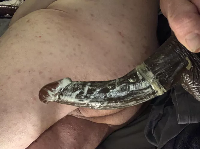 Absolutely love when I get this horny, I get so creamy. Anybody else ever get creamy from playing with toys? by Chubbttmslut