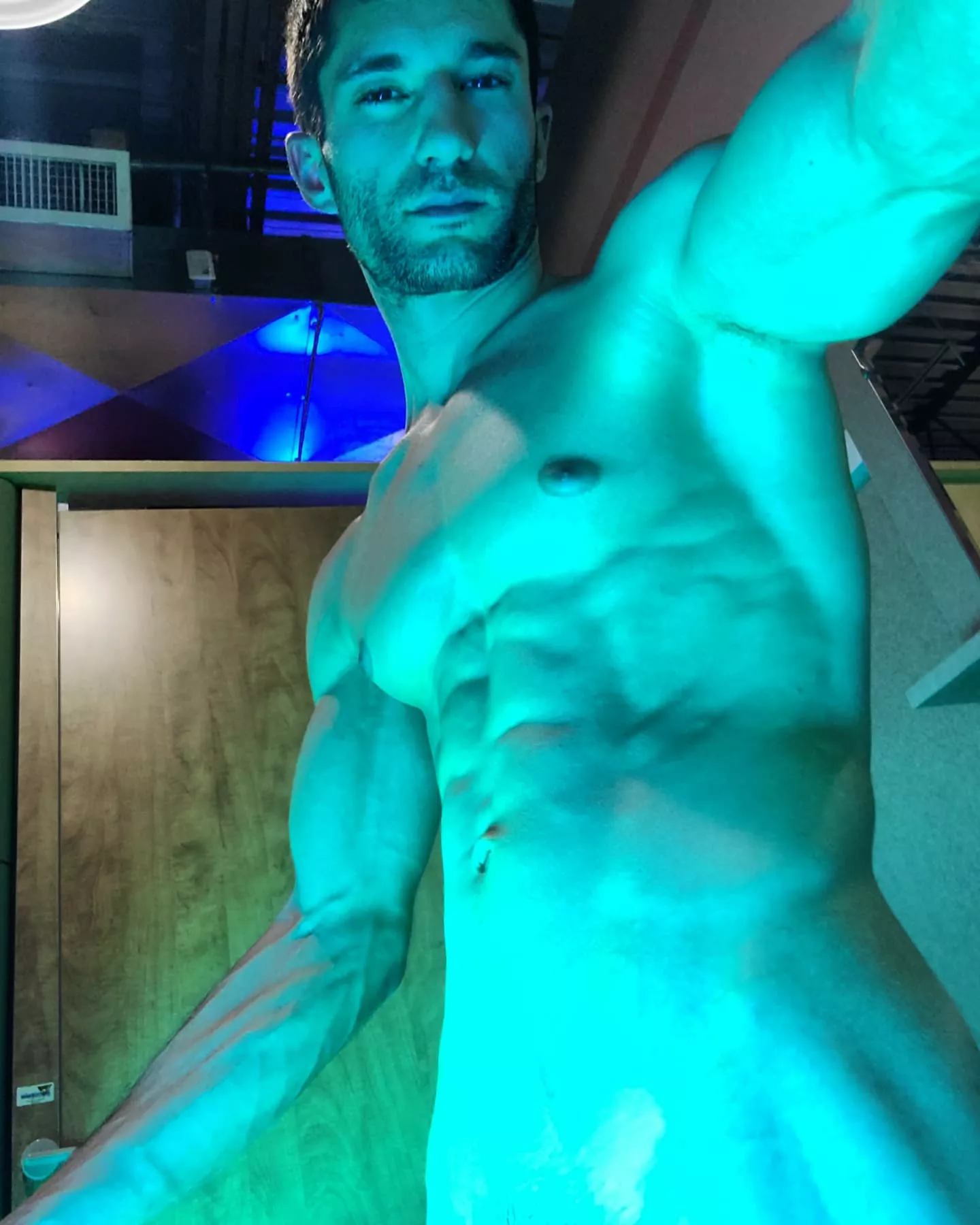 Accidentally cooked my cheeks 🥲 posted by xxxdiegorossi