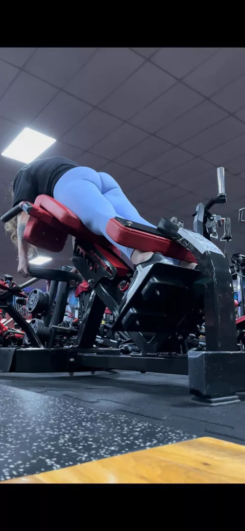 Action shot by sagahansen