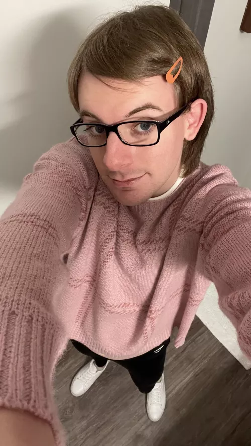 Actually got mistaken for a lady tonight I’m so happy 🥺 by new-femboy