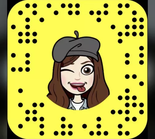 Add her laura_lee from chaturbate 👌🏻😏 by harleyqsdaddy