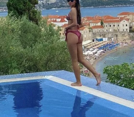 Add me on Kik hovixwi by WillMendes11