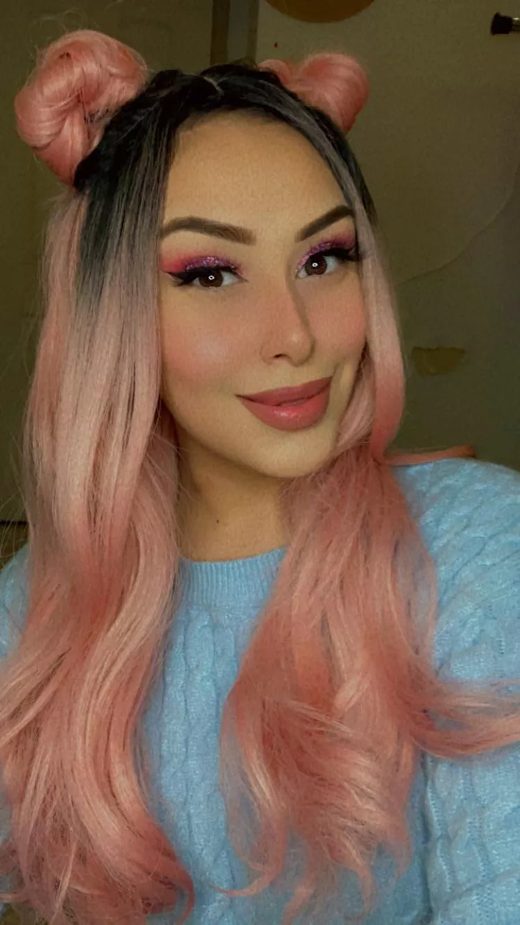 Add me on snap & ask for menu 🤤 WeFuckYuWatch posted by goddessyukari