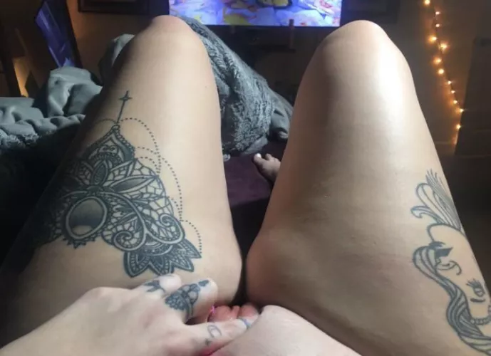 add me on snapcht @thickreddit by notokkp