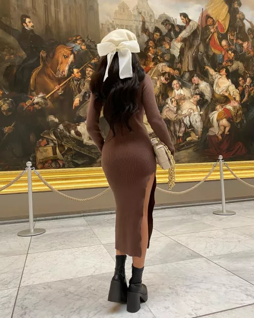 Admirer of the arts by NewUploader1