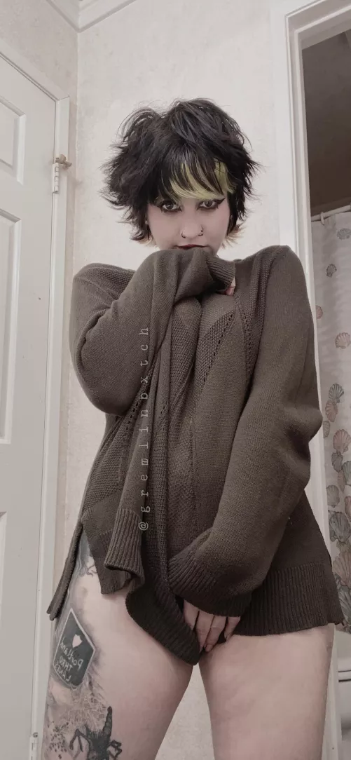 Adorable or do emo girls turn you on? by cumbunii