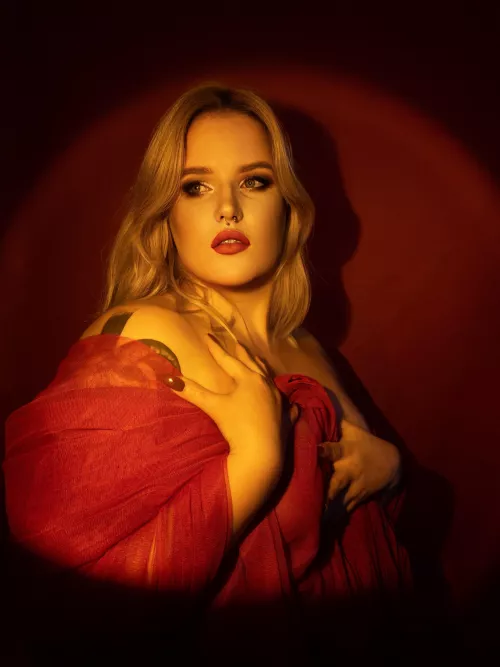 Adore me 👸🏼 by CinderLady