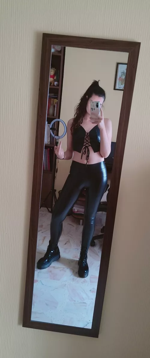 Adore me 😇 [OC] by bellaurgoddess