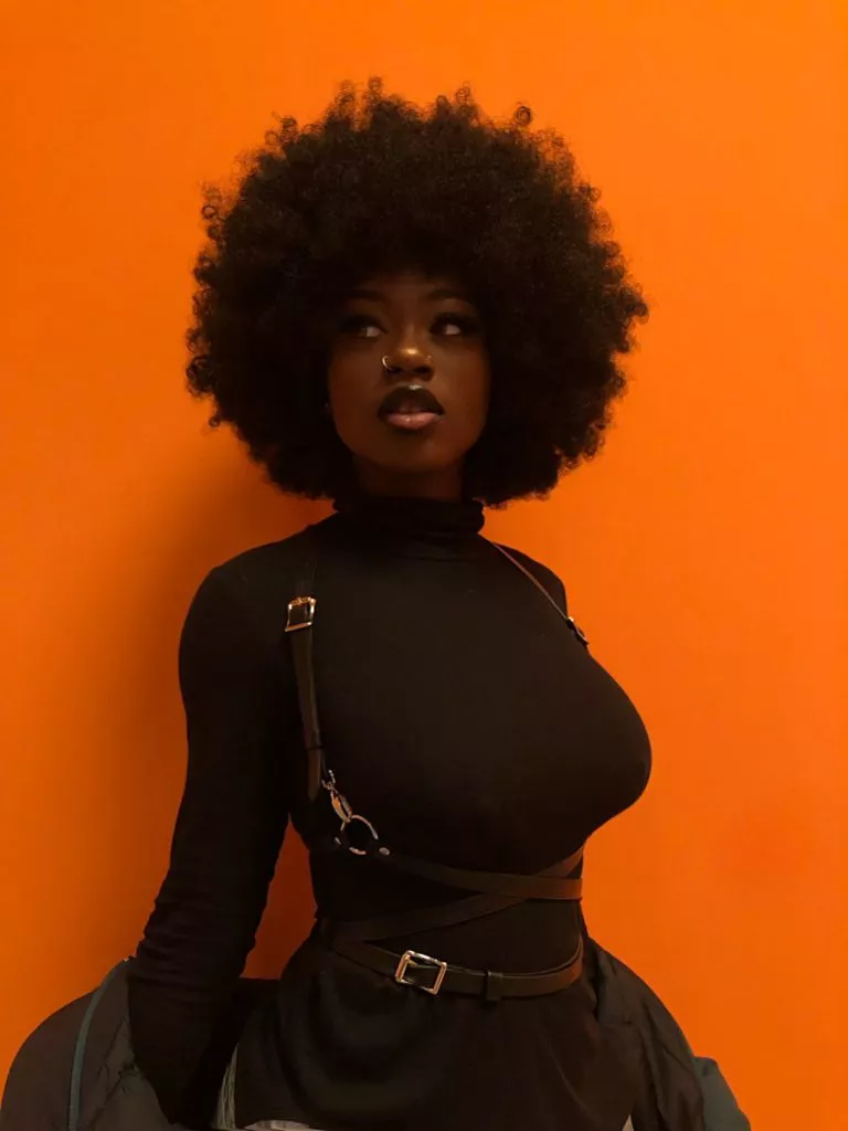 Afro Beauty posted by pornostem