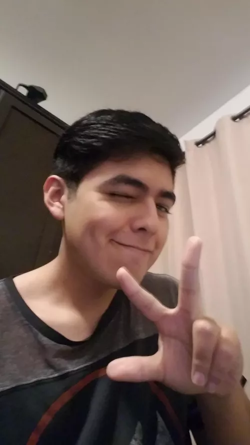 After 3 months of not cutting my hair i finally cut it 😊 by bats_flame