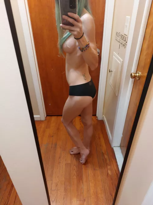 After 4 kids, would you take me home for the night? by BigTits_LittleWaist